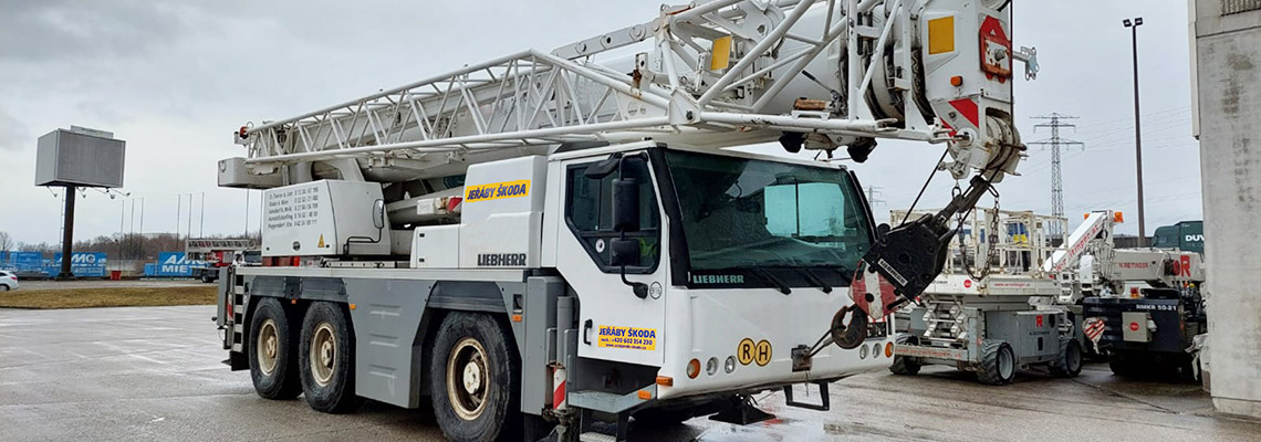 Autojeřáb - LIEBHERR LTM 1055 - 55t