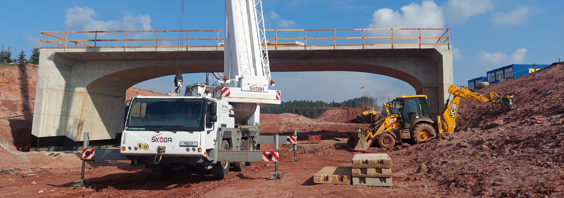 Autojeřáb - LIEBHERR LTM 1055 - 55t